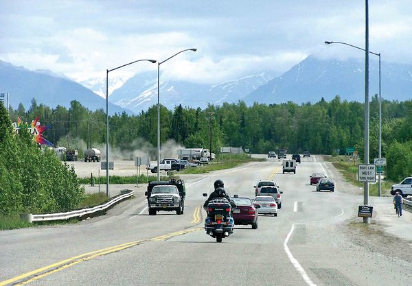 big_lake_road_alaska_lineofbirds.com big_lake_road_alaska_lineofbirds.com