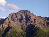 palmer_alaska_pioneer_peak_lineofbirds.com